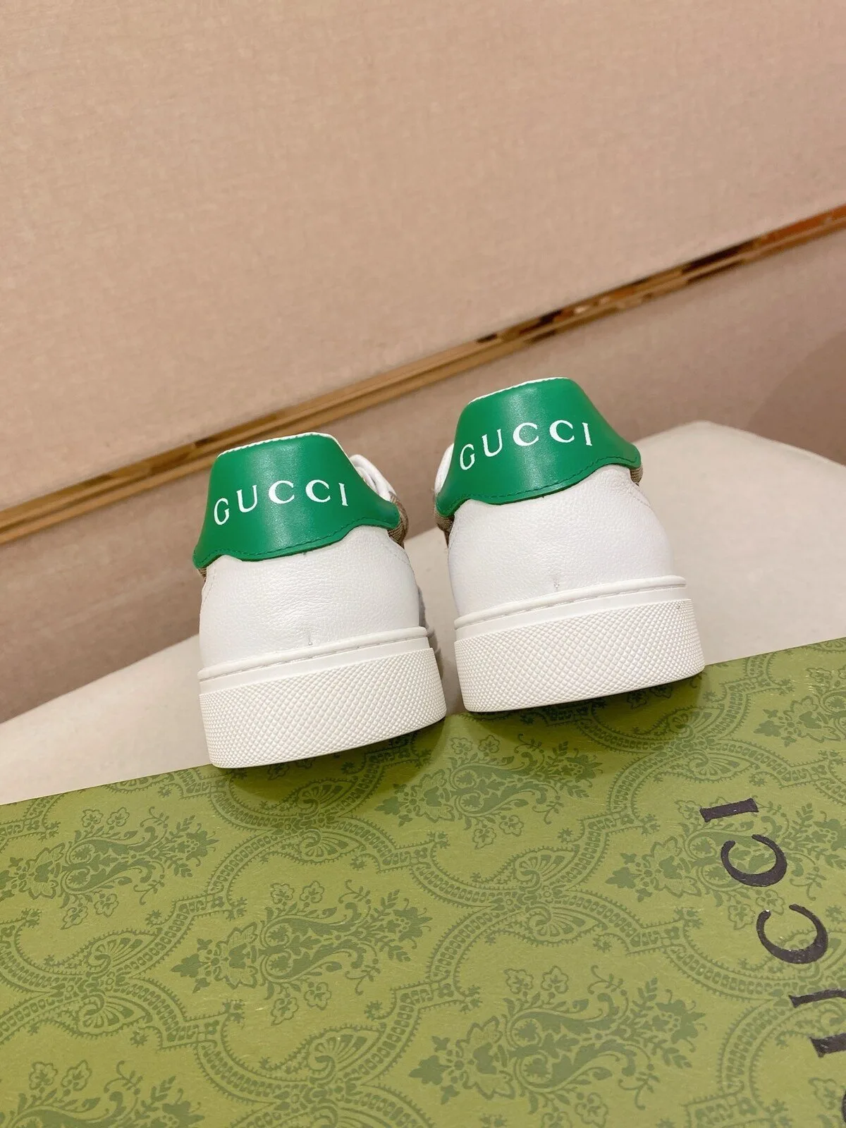 Gucci Monogram Canvas White Leather Low Top Sneakers for Men and Women 6 Gucci Monogram Canvas White Leather Low Top Sneakers for Men and Women